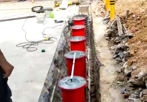 開門紅科技寶安圖書館全自動(dòng)升降柱施工